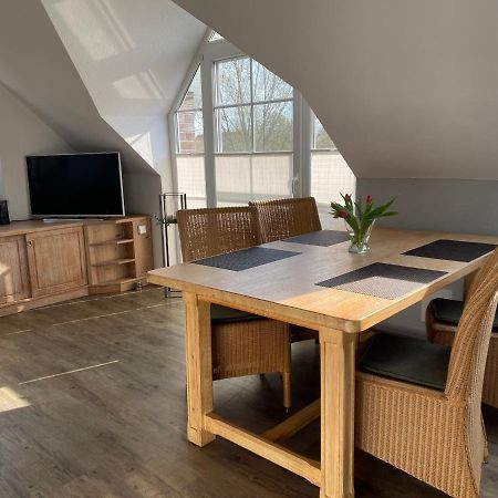 Wattvogel Apartment Греетзиел Екстериор снимка